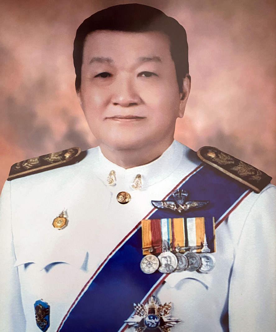 นายชัยวุฒิ เลาวเลิศ